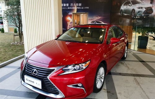 凌志nx200价格及图片(凌志nx200价格及图片es200)