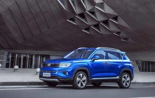 长安cs35(长安cs35多少钱一辆)