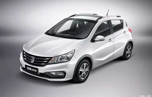 宝骏310多少钱一辆(宝骏310多少钱一辆新车)