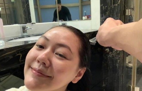 被全网恭喜的四川网友感觉天塌了——一次网络情感与现实心理的碰撞