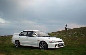 三菱evo和翼神的区别(三菱evolution和翼神)