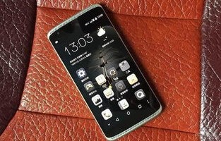 中兴880手机，技术与设计的完美结合