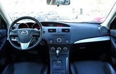马自达3(马自达3星骋)
