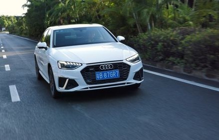 全新一代奥迪a4(全新一代奥迪a4纯电)