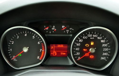 福特蒙迪欧致胜(福特蒙迪欧致胜仪表盘指示灯图解)