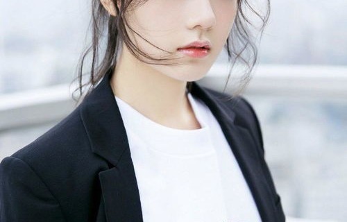 宋威龙与赵今麦，眼神交汇的魅力瞬间