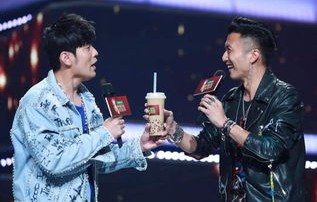 周杰伦与陈冠希，音乐巨星间的互动与回应