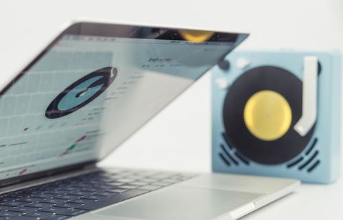 联想S899，科技与美学的完美结合