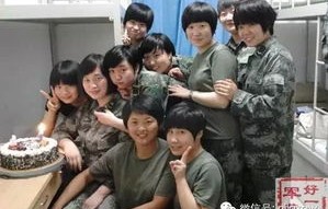 时光交错，96岁与94岁女兵时隔74年的偶遇