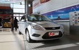 福特福克斯车(福特福克斯车窗一键升降设置)