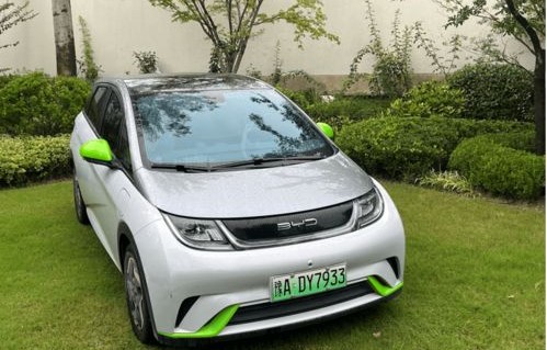 10万左右的新能源汽车推荐(比亚迪10万左右的新能源汽车推荐)