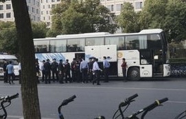 摄像头厂家遭遇警方突查，安全与隐私的双重考验