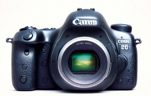 二手佳能5d3最新报价（二手佳能5d3最新报价及图片）