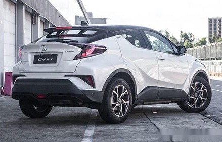 丰田10万一15万suv价格(丰田10万一15万suv价格女士车型)