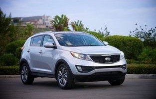 起亚智跑图片及报价(起亚智跑图片及报价2022)