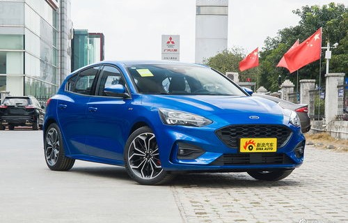 14年福特福克斯多少钱(14年福克斯新车价格)