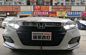 十代雅阁(十代雅阁保养灯怎么消掉)