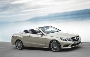 奔驰最便宜的敞篷车(奔驰最便宜跑车敞篷多少钱)