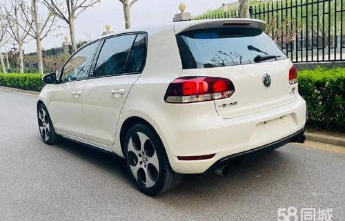 高尔夫gti二手车(2手高尔夫gti价格)