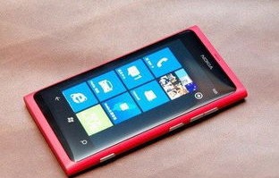 nokialumia800（Nokia7200）