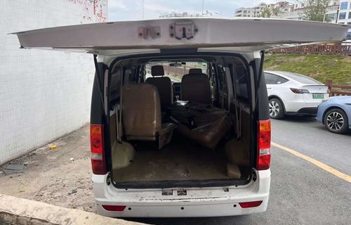 二手面包车3000到8000元(二手面包车多少钱呢)