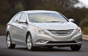 索纳塔2021款报价及图片(新款索纳塔2024款图片大全及价格)