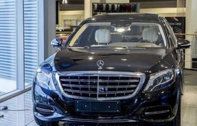 奔驰迈巴赫s600报价及图片(奔驰迈巴赫s600新车报价2021款)