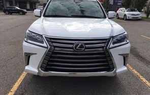 雷克萨斯lx570报价及图片(雷克萨斯suv车型lx570价格)