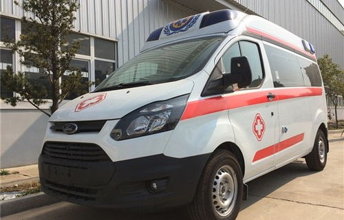 福特全顺救护车(福特全顺救护车)