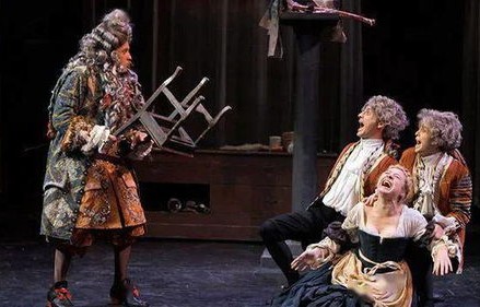 短剧豪霸天下，一部百集大戏的辉煌与荣耀