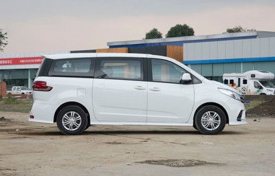 上汽大通g10图片及价格(上汽大通g10汽车车型大全)