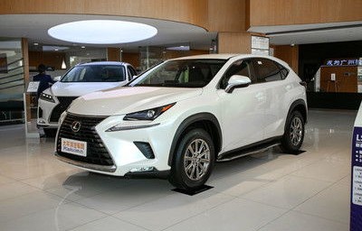 雷克萨斯汽车报价大全(雷克萨斯汽车报价大全图片)