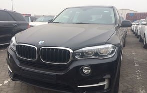 宝马x5七座价格和图片(宝马x5七座多少钱2021款落地价)