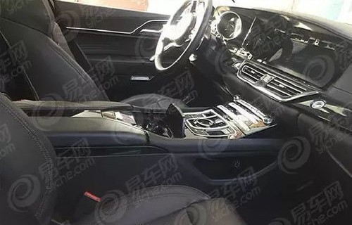 众泰t900(众泰t900汽车图片)