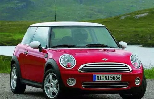 女士小巧汽车3万左右(女士小巧汽车3万左右比亚迪)