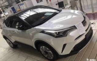 一汽丰田小型suv(一汽丰田小型suv后挂备胎车型多少钱)