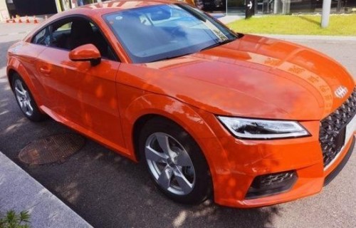 奥迪tt跑车报价及图片(奥迪tt跑车报价及图片2020)