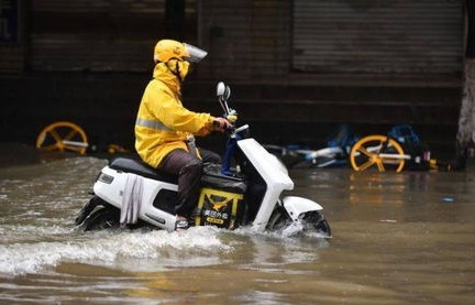 短剧神骑外卖员——80集的精彩之旅