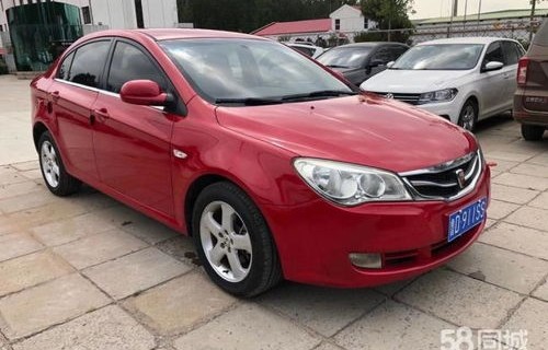 荣威350二手车报价(荣威350s二手车价格)