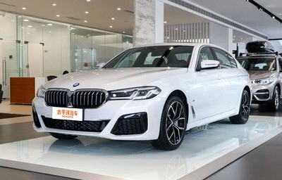 宝马530li最新价格及图片(宝马530li最新价格及图片大全)