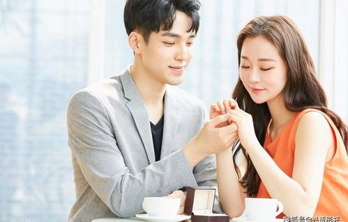 短剧离婚后，我不再装穷了（99集）