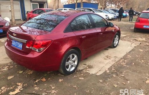 09年雪佛兰科鲁兹多少钱(09年科鲁兹新车多少钱)