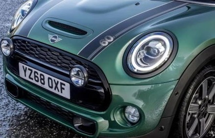 宾利迷你mini女款(宾利迷你mini女款价格2020款价格)