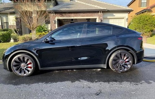 特斯拉modely多少钱(特斯拉modely多少钱一辆)