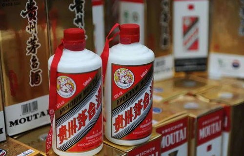 飞天茅台电商平台价格跌破2000元每瓶的背后