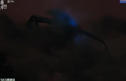 穿越时空的霸总之路——柯俊的逆袭人生