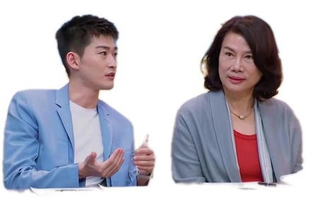 短剧救命！网恋对象是老板——55集情感与职场交织的浪漫故事