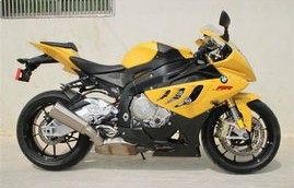 宝马摩托车图片和报价(宝马摩托车报价大全2021)