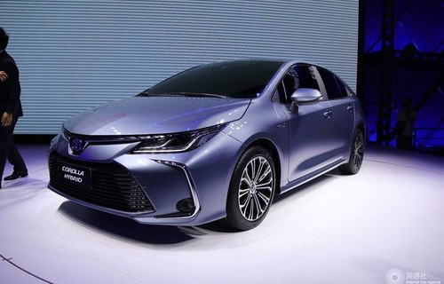 丰田卡罗拉多少钱(15年丰田卡罗拉多少钱)