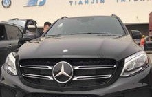 奔驰gls400价格(奔驰gls400价格及图片)